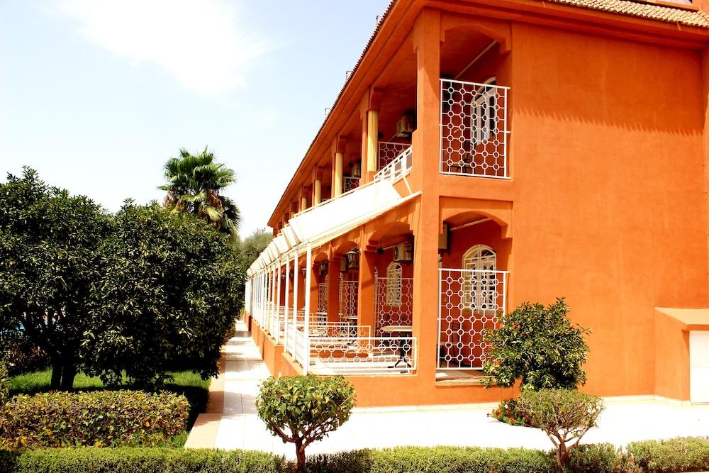 Hotel Al Bassatine Bani Mallal Zewnętrze zdjęcie